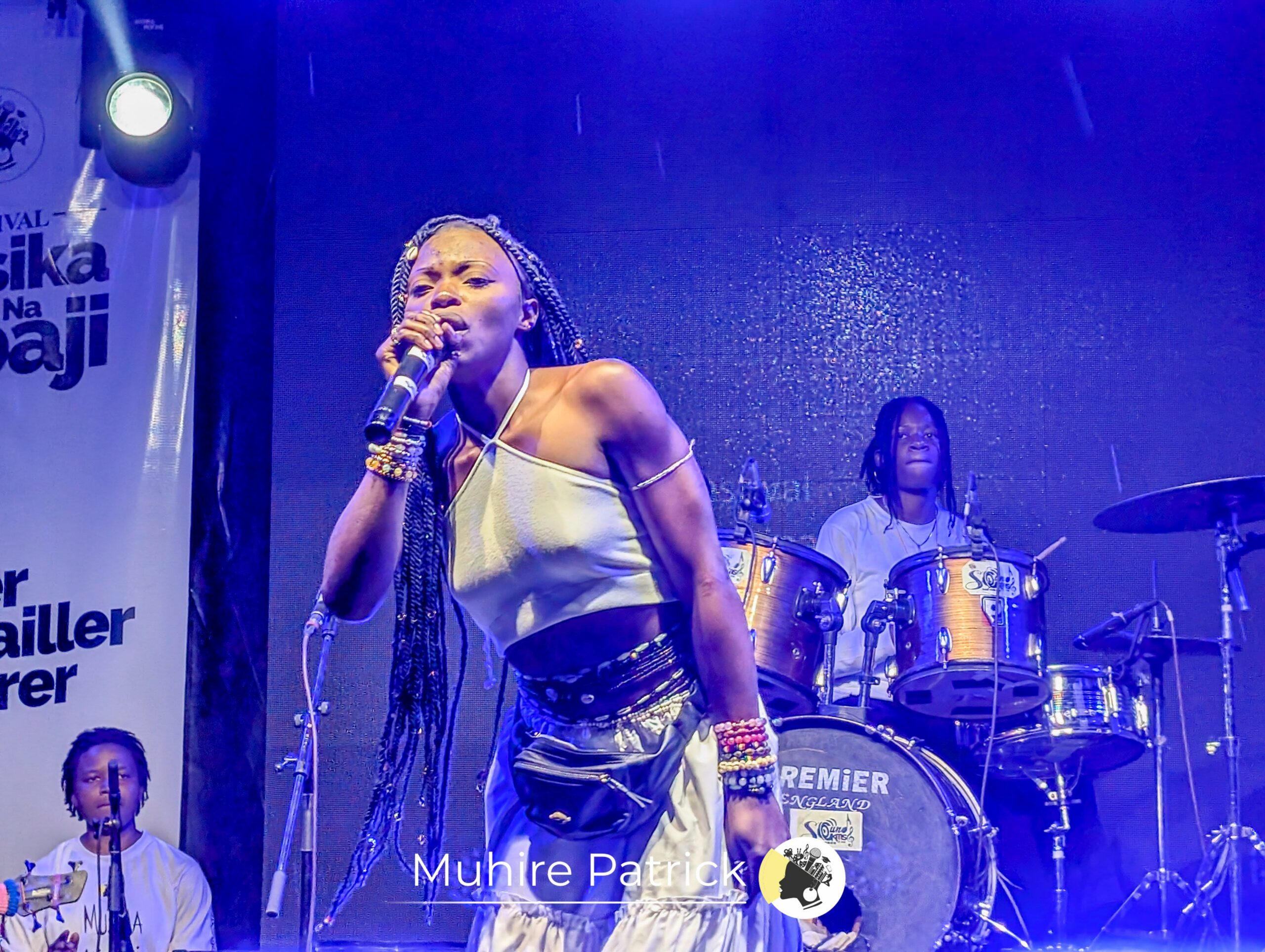 PXL_20241201_160553059